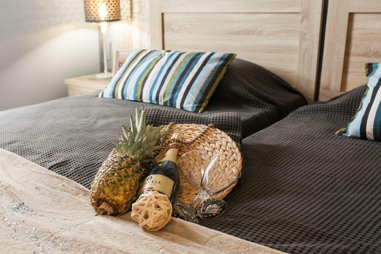 Central, Quiet, Cozy, Very Clean Private Apartment Close To Acropolis Атина Екстериор снимка